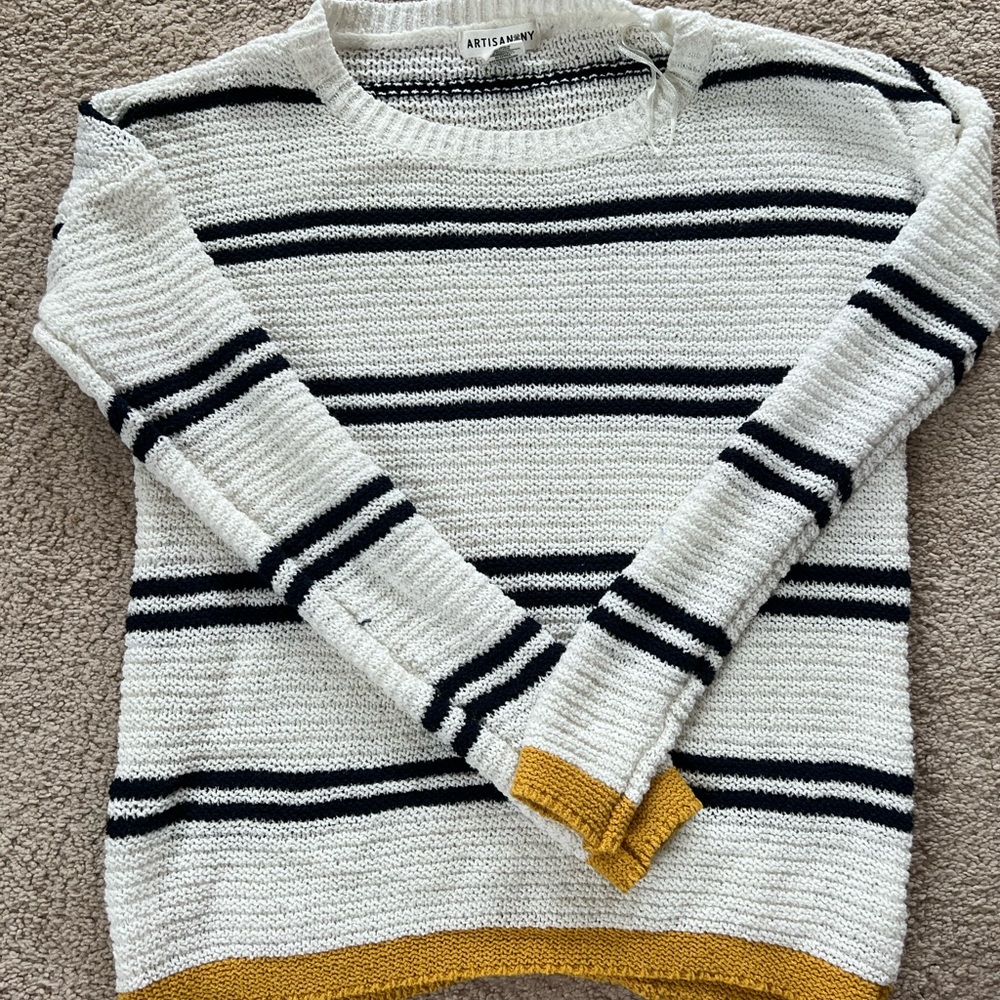 Women’s knit sweater